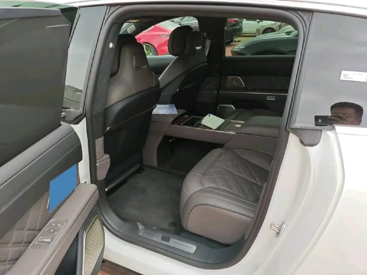 2025 NIO ET9 BEV,autocango,china used car exporter,china ev exporter,chinese used car exporter,chinese used ev exporter