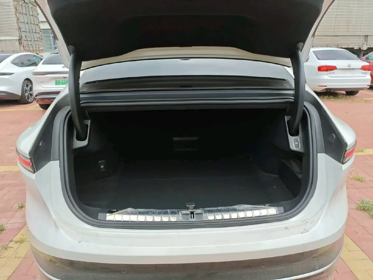 2025 NIO ET9 BEV,autocango,china used car exporter,china ev exporter,chinese used car exporter,chinese used ev exporter