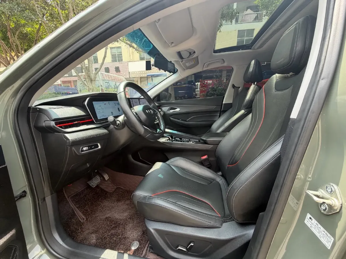 2022 Geely Binray 1.5T 181HP L4 7DCT,autocango,china used car exporter,china ev exporter,chinese used car exporter,chinese used ev exporter