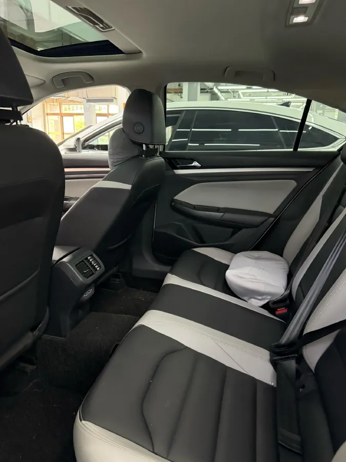 2023 Volkswagen Bora 1.4T 150HP L4 7DCT,autocango,china used car exporter,china ev exporter,chinese used car exporter,chinese used ev exporter