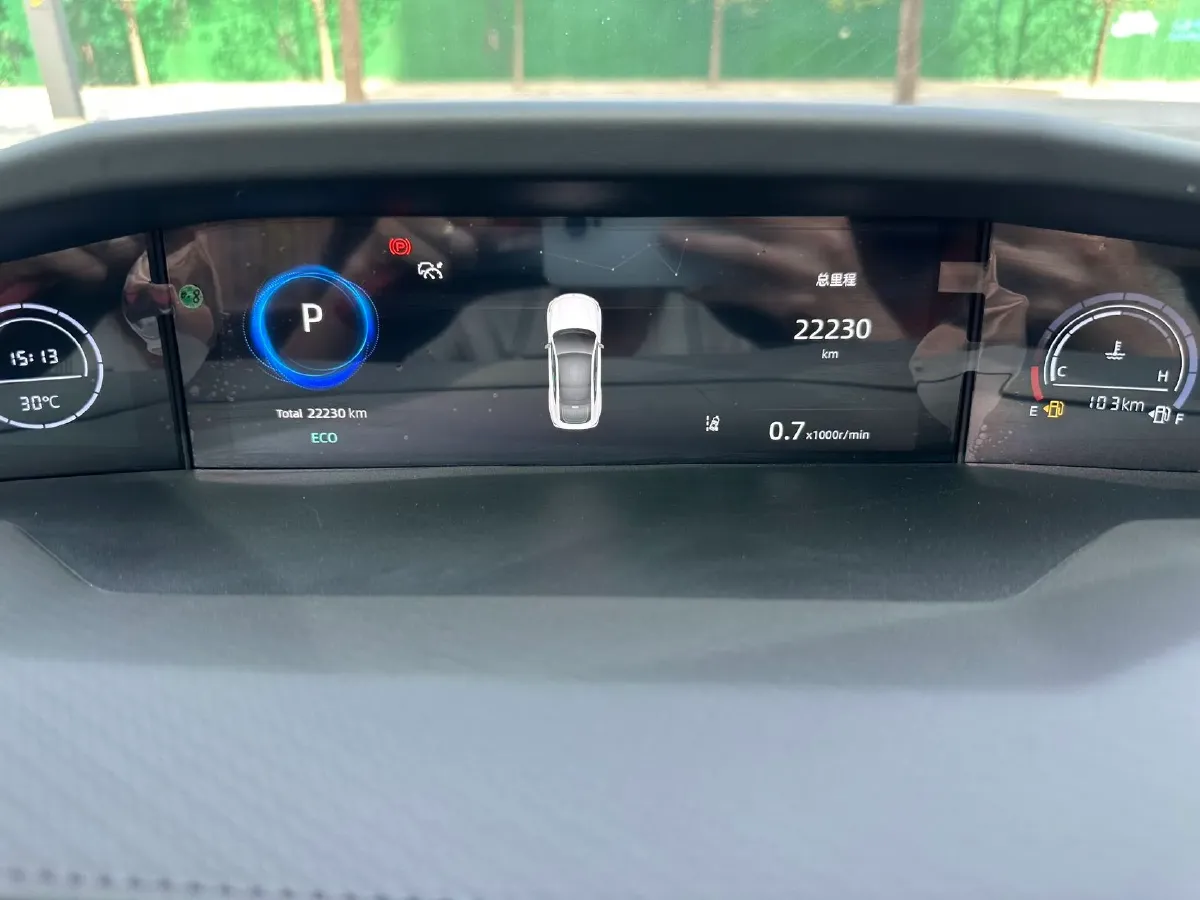 2023 ChangAn UNI-V 1.5T 188HP L4 7DCT,autocango,china used car exporter,china ev exporter,chinese used car exporter,chinese used ev exporter