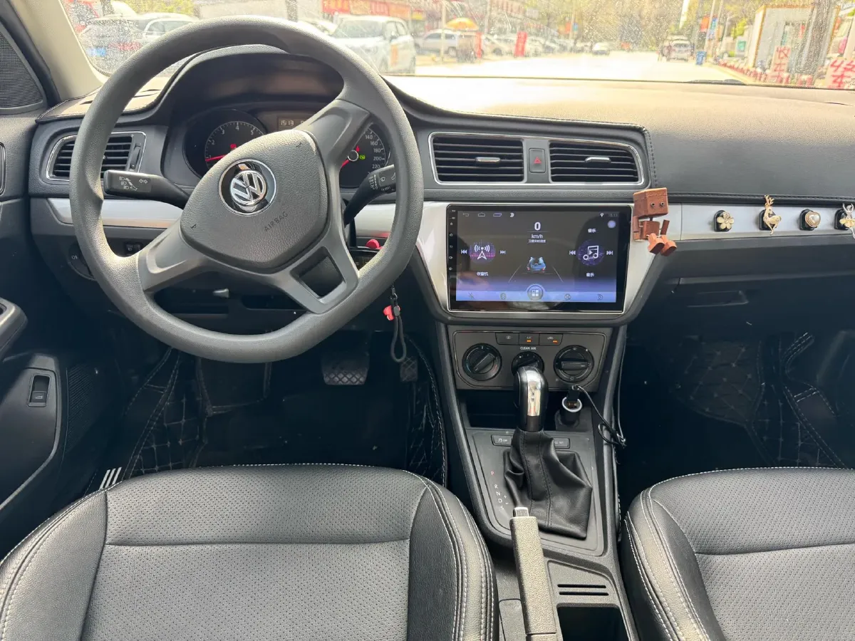 2017 Volkswagen Lavida 1.6L 110HP L4 6AT,autocango,china used car exporter,china ev exporter,chinese used car exporter,chinese used ev exporter