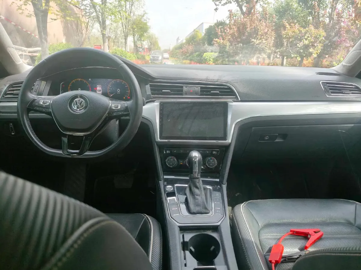 2019 Volkswagen Tayron 2.0T 186HP L4 7DCT,autocango,china used car exporter,china ev exporter,chinese used car exporter,chinese used ev exporter
