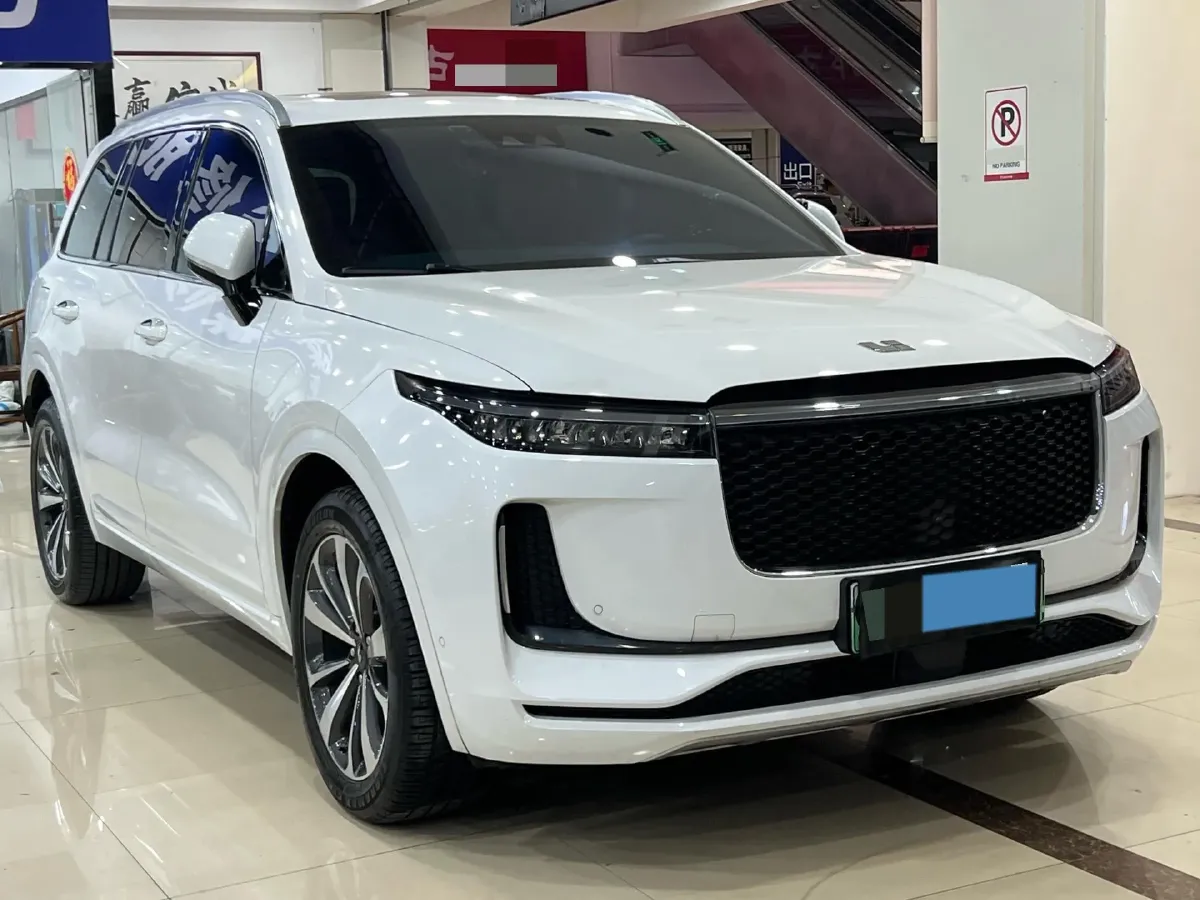 2021 Li ONE Range Extended 131HP REEV 40.5KWH,autocango,china used car exporter,china ev exporter,chinese used car exporter,chinese used ev exporter