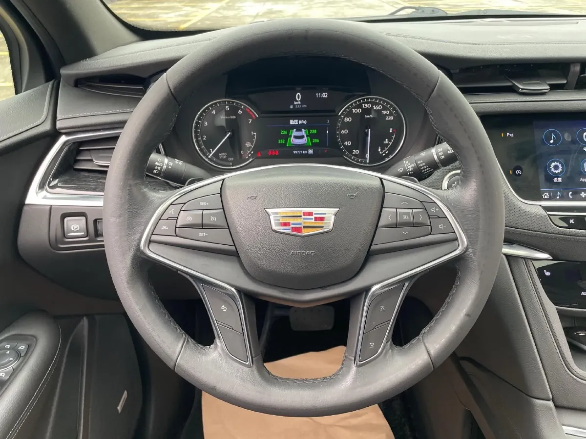 2021 Cadillac XT5 2.0T 237HP L4 9AT,autocango,china used car exporter,china ev exporter,chinese used car exporter,chinese used ev exporter