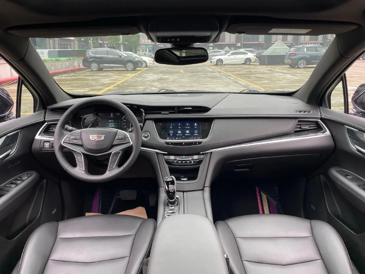 2021 Cadillac XT5 2.0T 237HP L4 9AT,autocango,china used car exporter,china ev exporter,chinese used car exporter,chinese used ev exporter