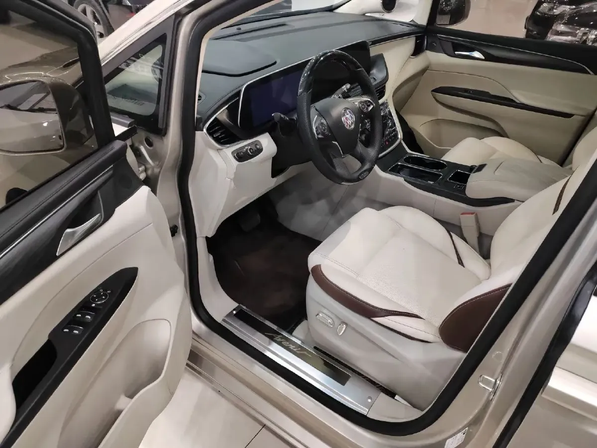 2022 Buick GL8 2.0T 237HP L4 9AT,autocango,china used car exporter,china ev exporter,chinese used car exporter,chinese used ev exporter
