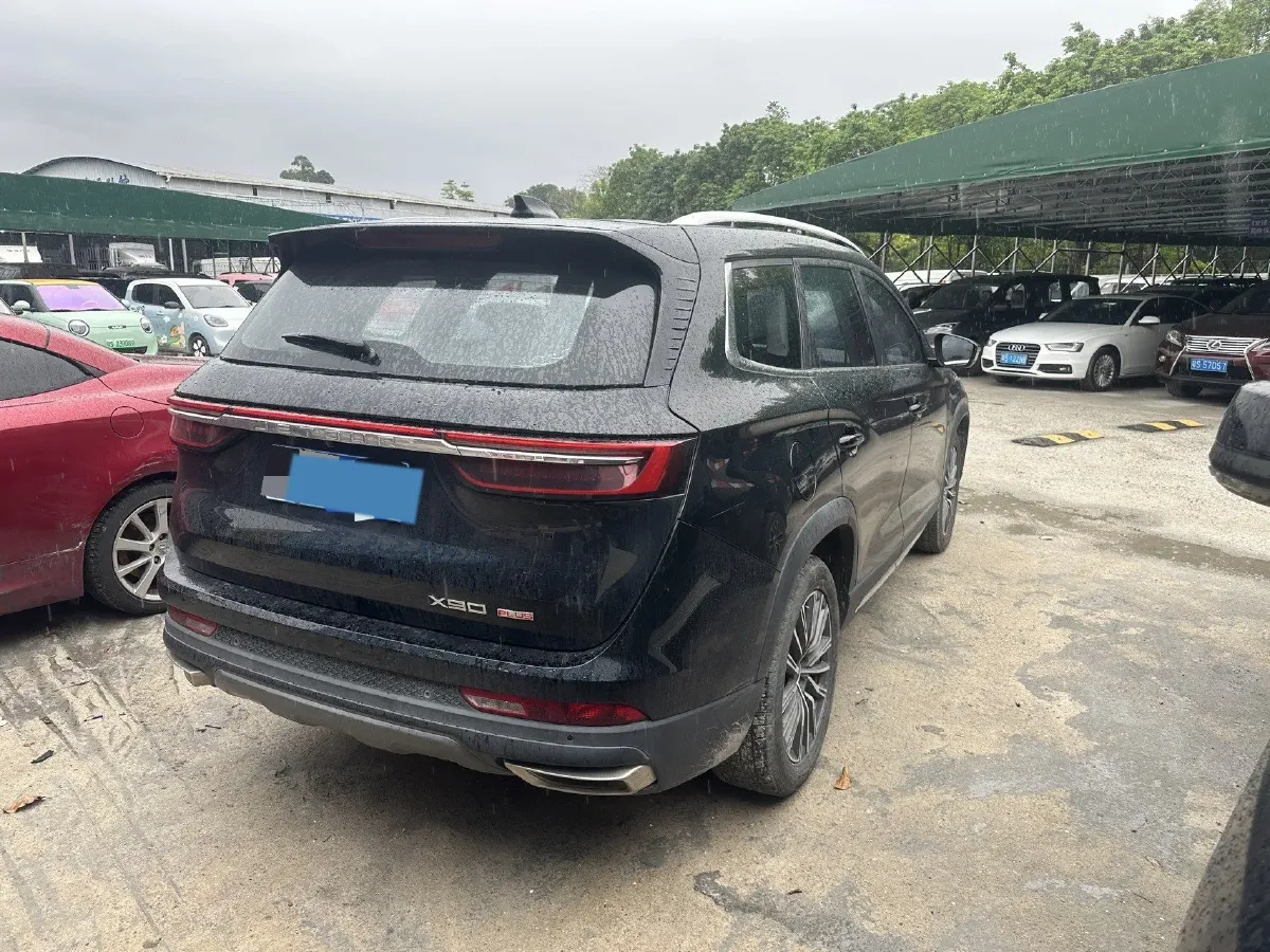 2021 Jetour X90 1.6T 197HP L4 7DCT,autocango,china used car exporter,china ev exporter,chinese used car exporter,chinese used ev exporter