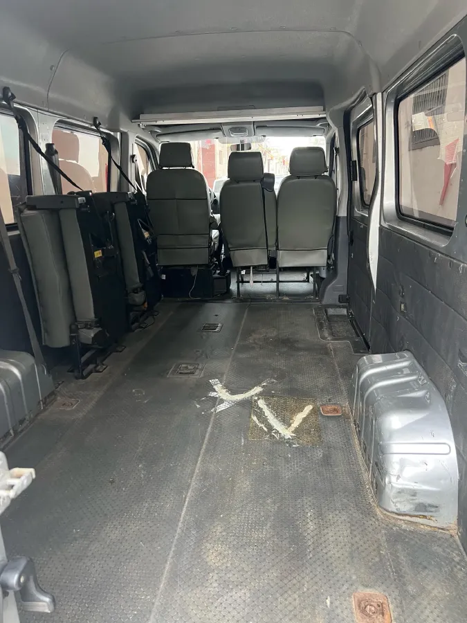 2021 DongFeng DFAC YuFeng 2.4T 140HP L4 6MT,autocango,china used car exporter,china ev exporter,chinese used car exporter,chinese used ev exporter