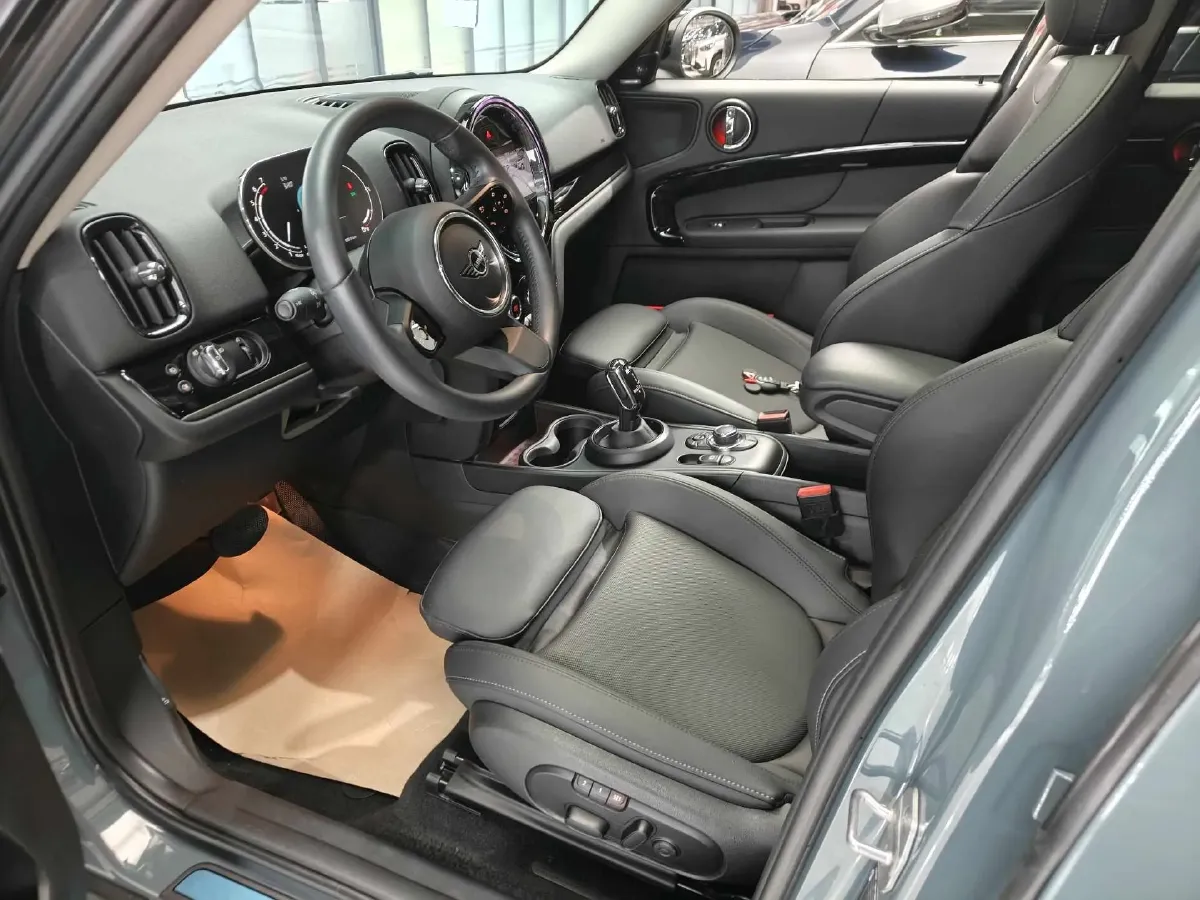 2023 MINI COUNTRYMAN 1.5T 136HP L3 8AT,autocango,china used car exporter,china ev exporter,chinese used car exporter,chinese used ev exporter