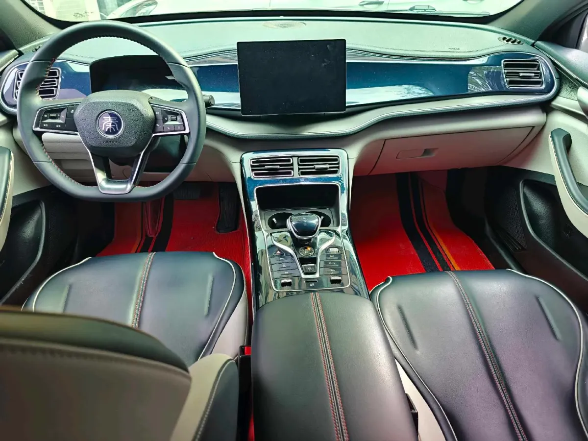 2021 Haval F7 1.5T 169HP L4 7DCT,autocango,china used car exporter,china ev exporter,chinese used car exporter,chinese used ev exporter