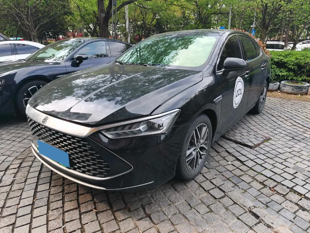 2021 Haval F7 1.5T 169HP L4 7DCT,autocango,china used car exporter,china ev exporter,chinese used car exporter,chinese used ev exporter