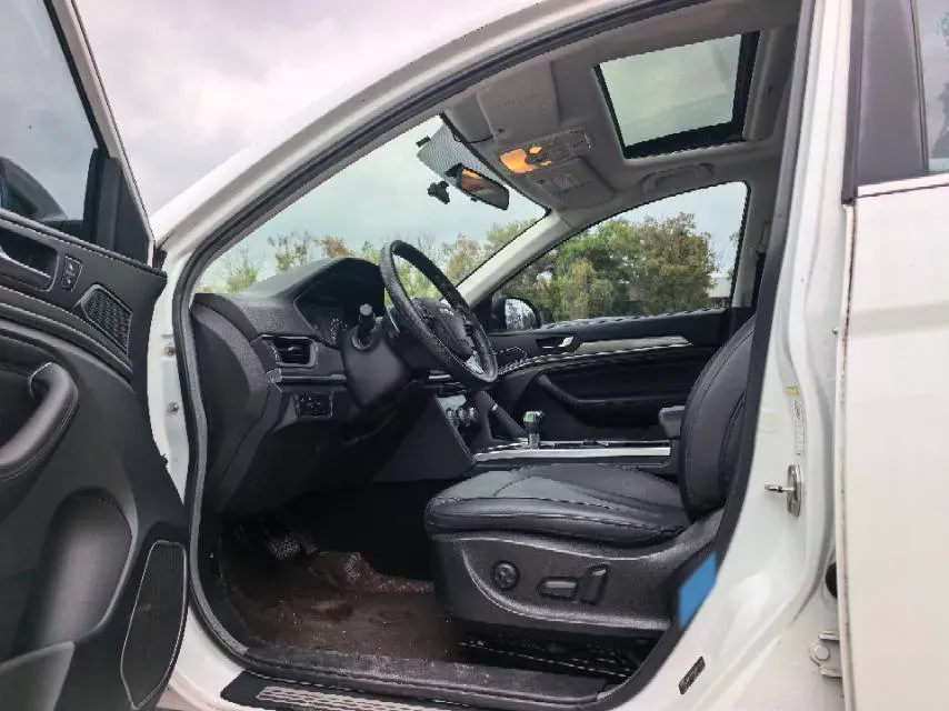 2018 Haval H6 1.5T 150HP L4 7DCT,autocango,china used car exporter,china ev exporter,chinese used car exporter,chinese used ev exporter