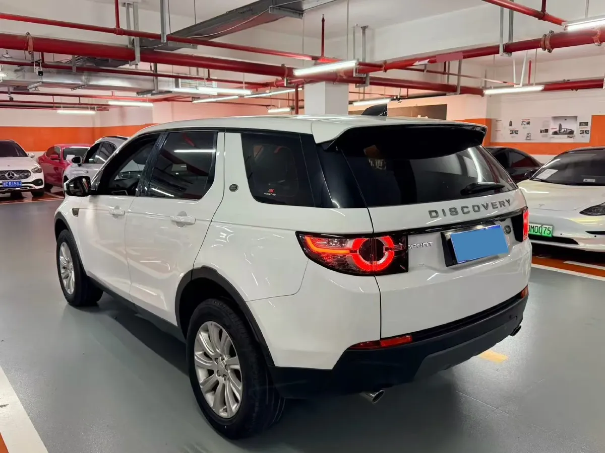2019 Land Rover Discovery Sport 2.0T 241HP L4 9AT,autocango,china used car exporter,china ev exporter,chinese used car exporter,chinese used ev exporter