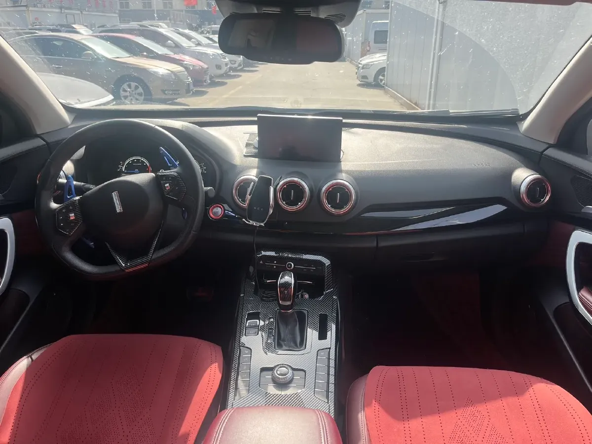 2017 WEY VV7 2.0T 234HP L4 7DCT,autocango,china used car exporter,china ev exporter,chinese used car exporter,chinese used ev exporter