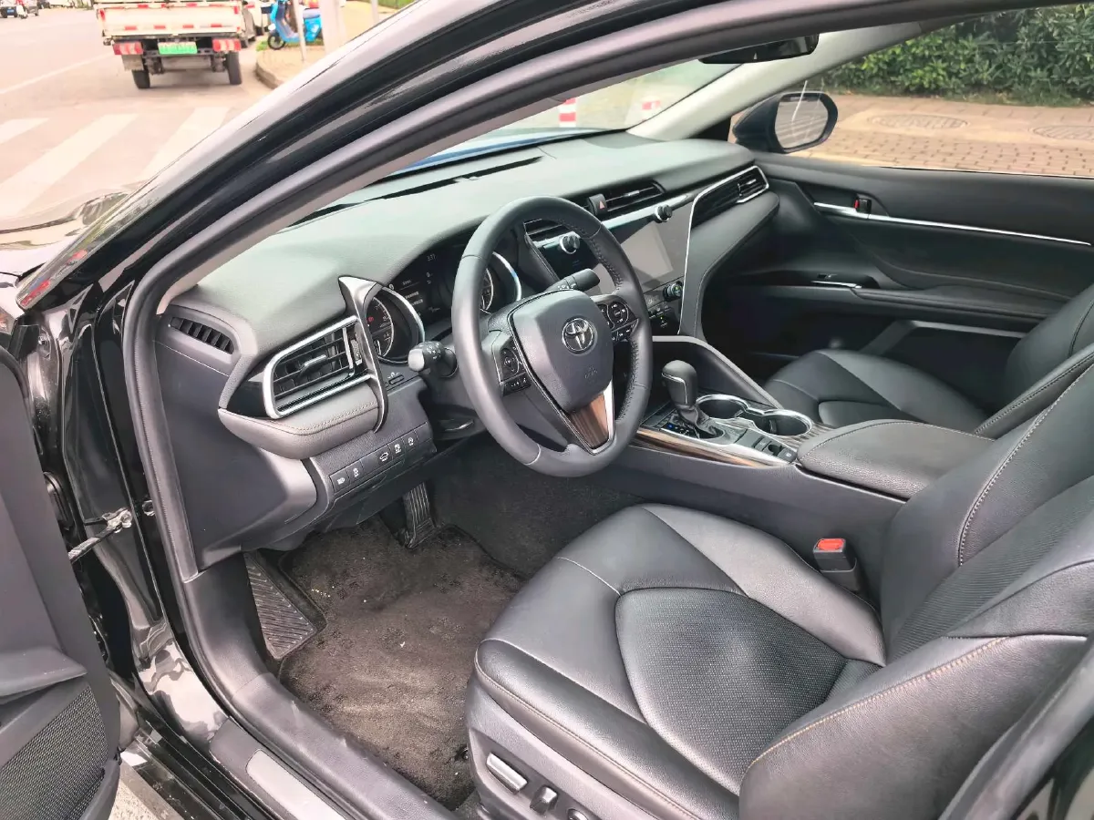 2019 Toyota Camry 2.0L 178HP L4 CVT,autocango,china used car exporter,china ev exporter,chinese used car exporter,chinese used ev exporter