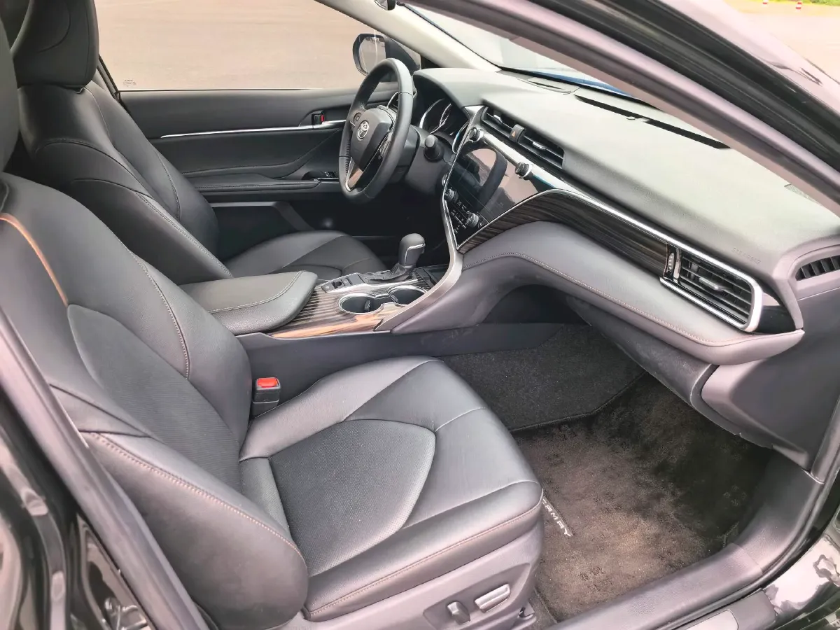 2019 Toyota Camry 2.0L 178HP L4 CVT,autocango,china used car exporter,china ev exporter,chinese used car exporter,chinese used ev exporter