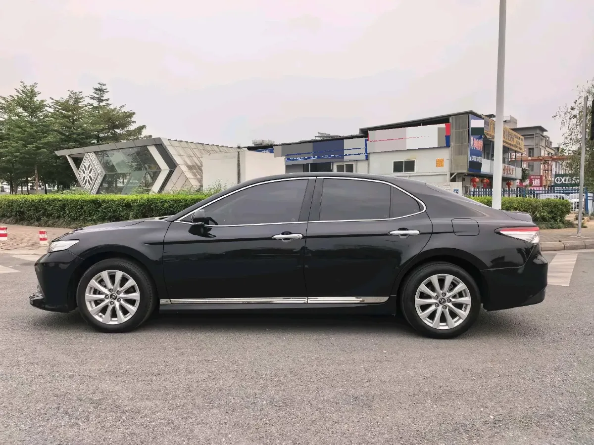 2019 Toyota Camry 2.0L 178HP L4 CVT,autocango,china used car exporter,china ev exporter,chinese used car exporter,chinese used ev exporter