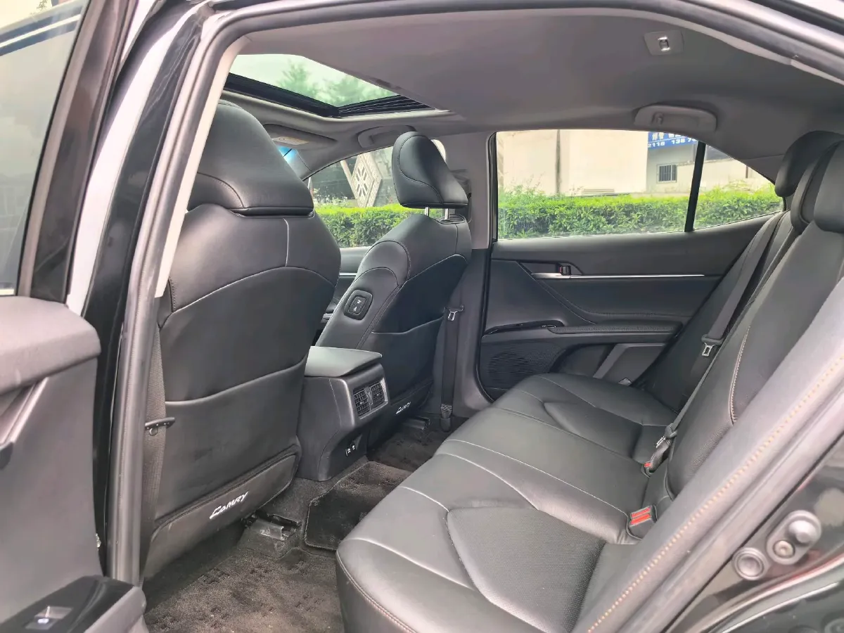 2019 Toyota Camry 2.0L 178HP L4 CVT,autocango,china used car exporter,china ev exporter,chinese used car exporter,chinese used ev exporter