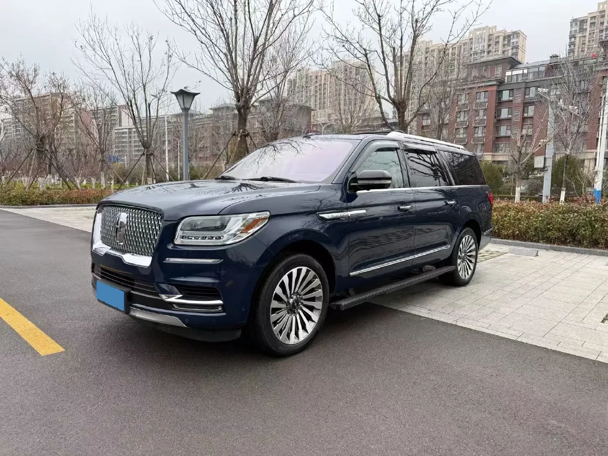 2018 Lincoln Navigator 3.5T 415HP V6 10AT,autocango,china used car exporter,china ev exporter,chinese used car exporter,chinese used ev exporter