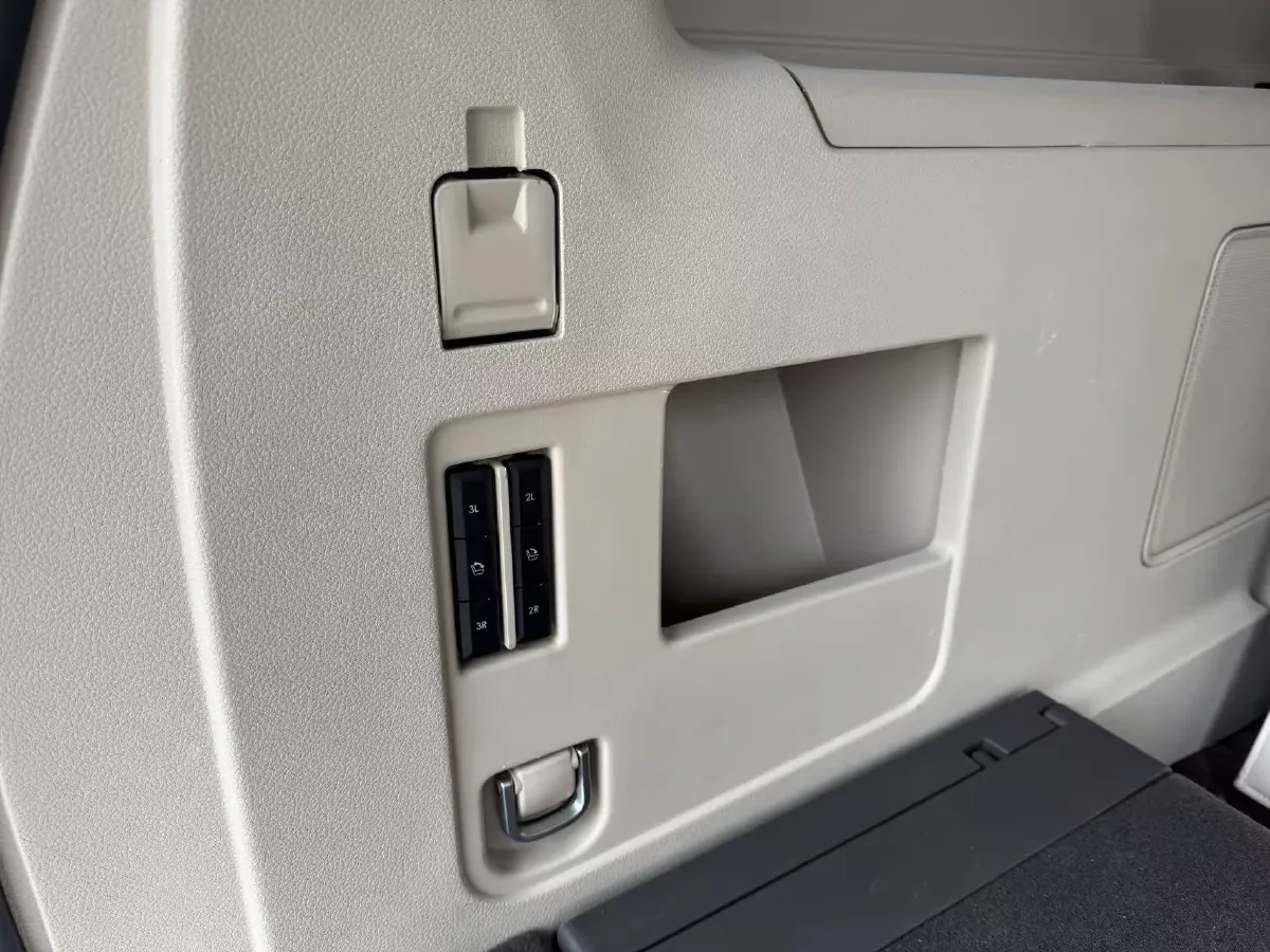 2018 Lincoln Navigator 3.5T 415HP V6 10AT,autocango,china used car exporter,china ev exporter,chinese used car exporter,chinese used ev exporter