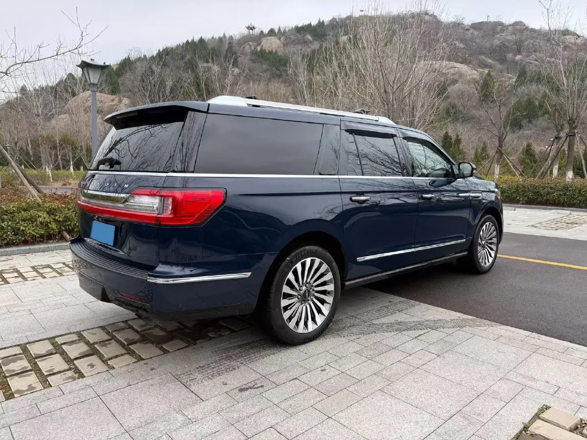 2018 Lincoln Navigator 3.5T 415HP V6 10AT,autocango,china used car exporter,china ev exporter,chinese used car exporter,chinese used ev exporter