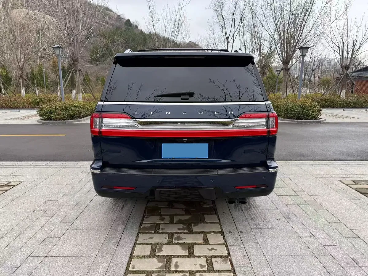 2018 Lincoln Navigator 3.5T 415HP V6 10AT,autocango,china used car exporter,china ev exporter,chinese used car exporter,chinese used ev exporter