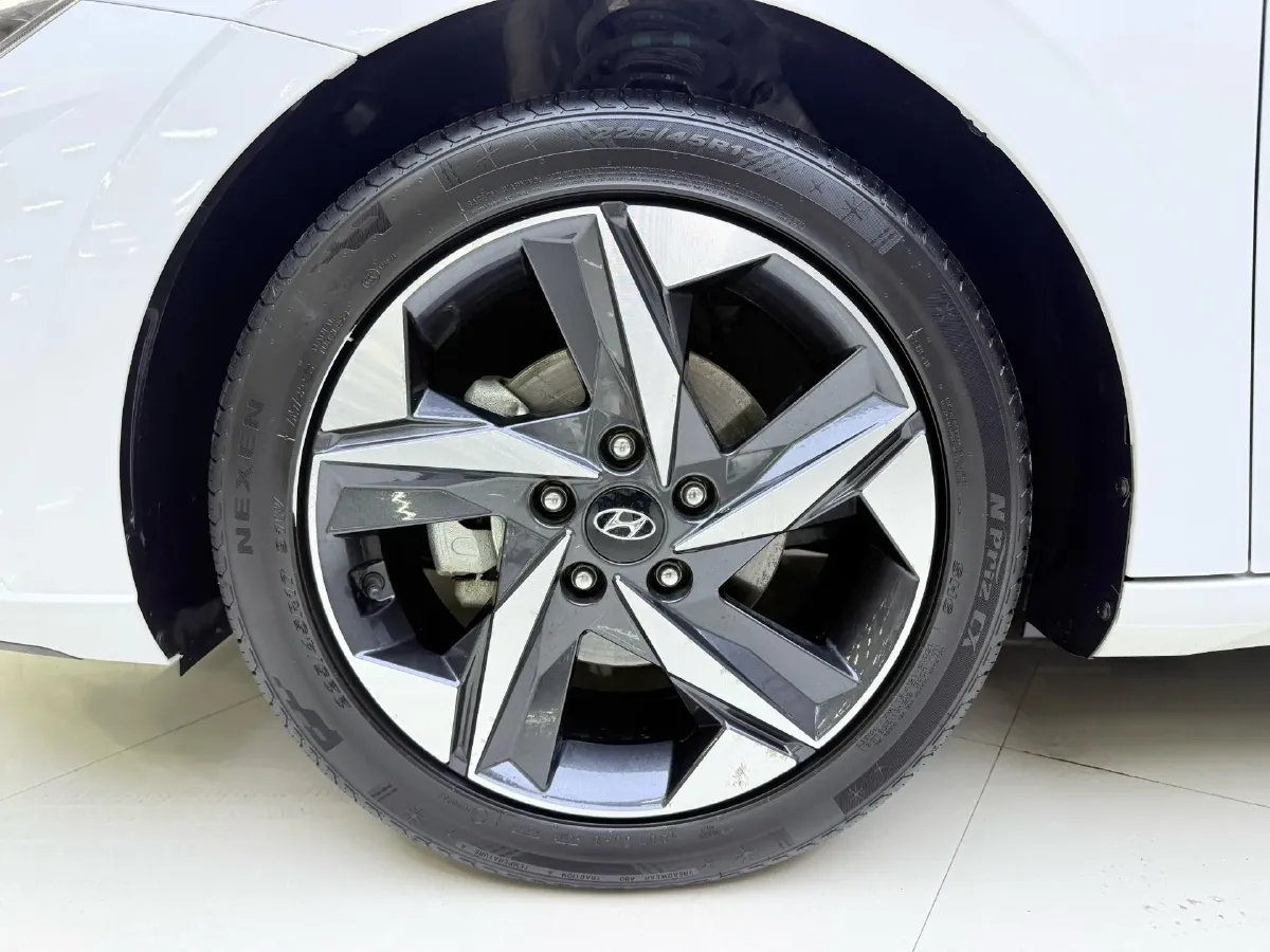 2022 Hyundai Elantra 1.5L 115HP L4 CVT,autocango,china used car exporter,china ev exporter,chinese used car exporter,chinese used ev exporter