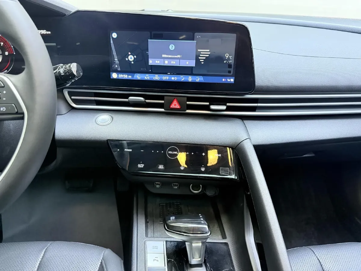 2022 Hyundai Elantra 1.5L 115HP L4 CVT,autocango,china used car exporter,china ev exporter,chinese used car exporter,chinese used ev exporter