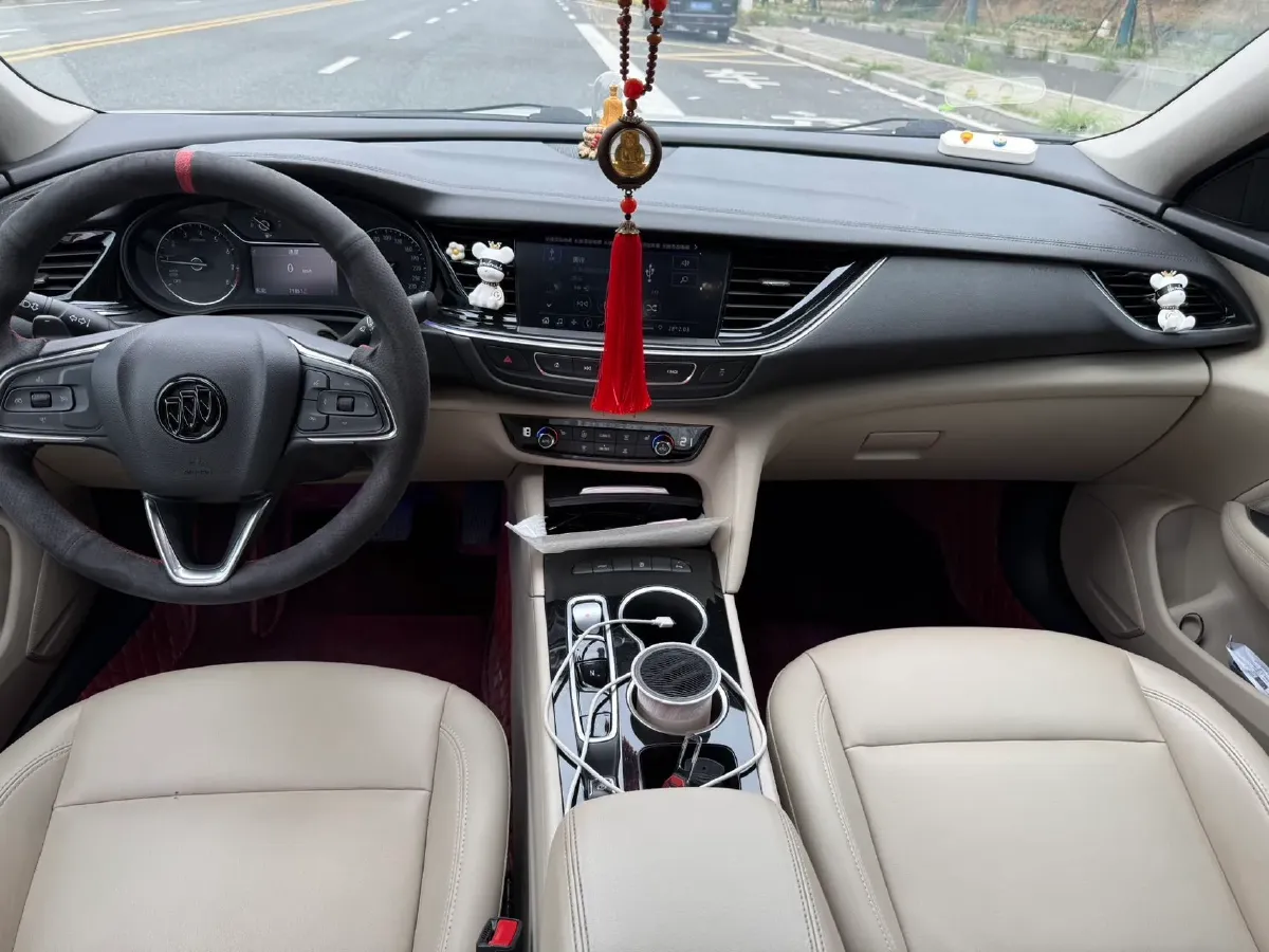 2020 Buick Regal 1.5T 169HP L4 9AT,autocango,china used car exporter,china ev exporter,chinese used car exporter,chinese used ev exporter