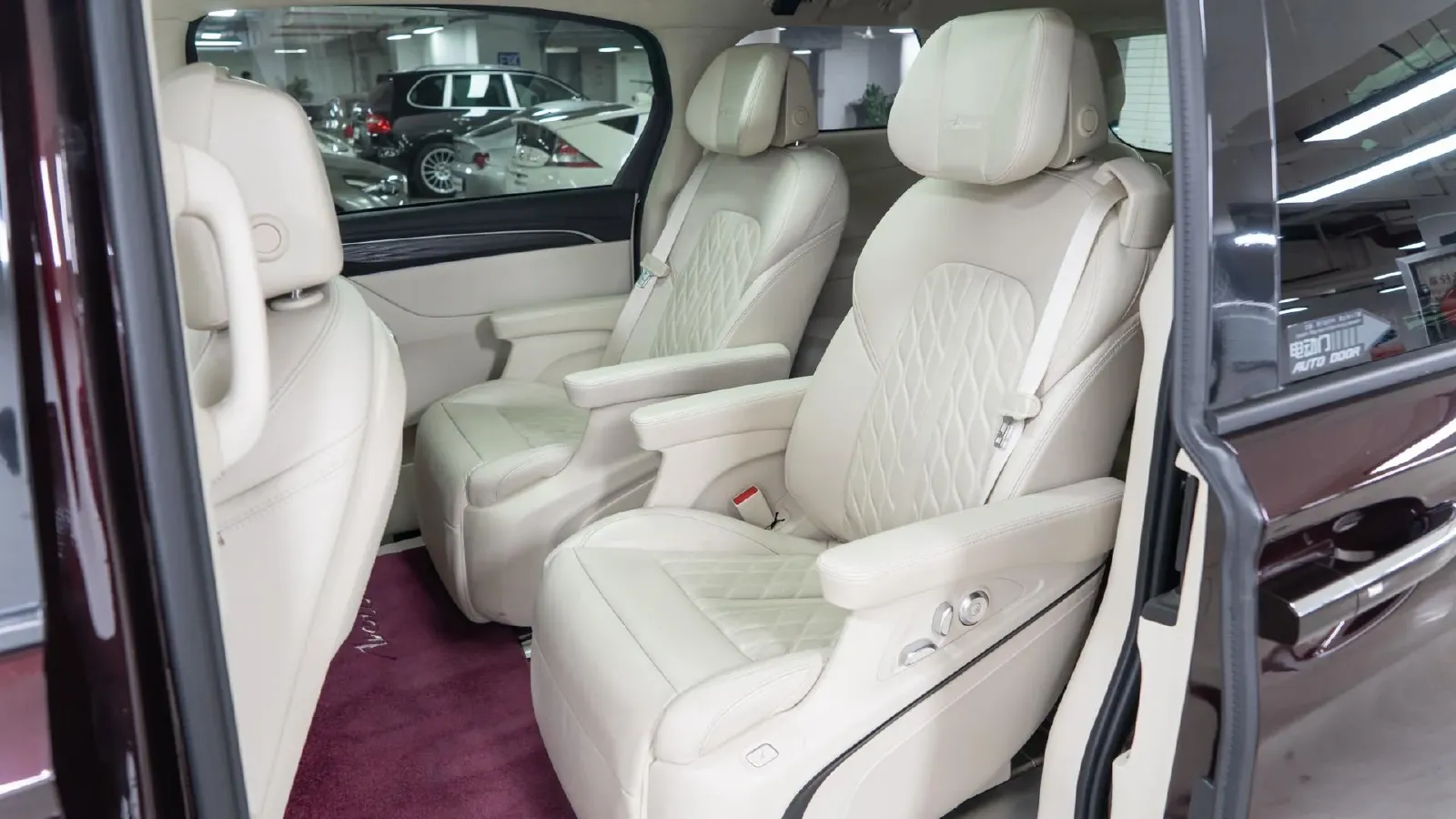 2020 Buick GL8 2.0T 237HP L4 9AT,autocango,china used car exporter,china ev exporter,chinese used car exporter,chinese used ev exporter