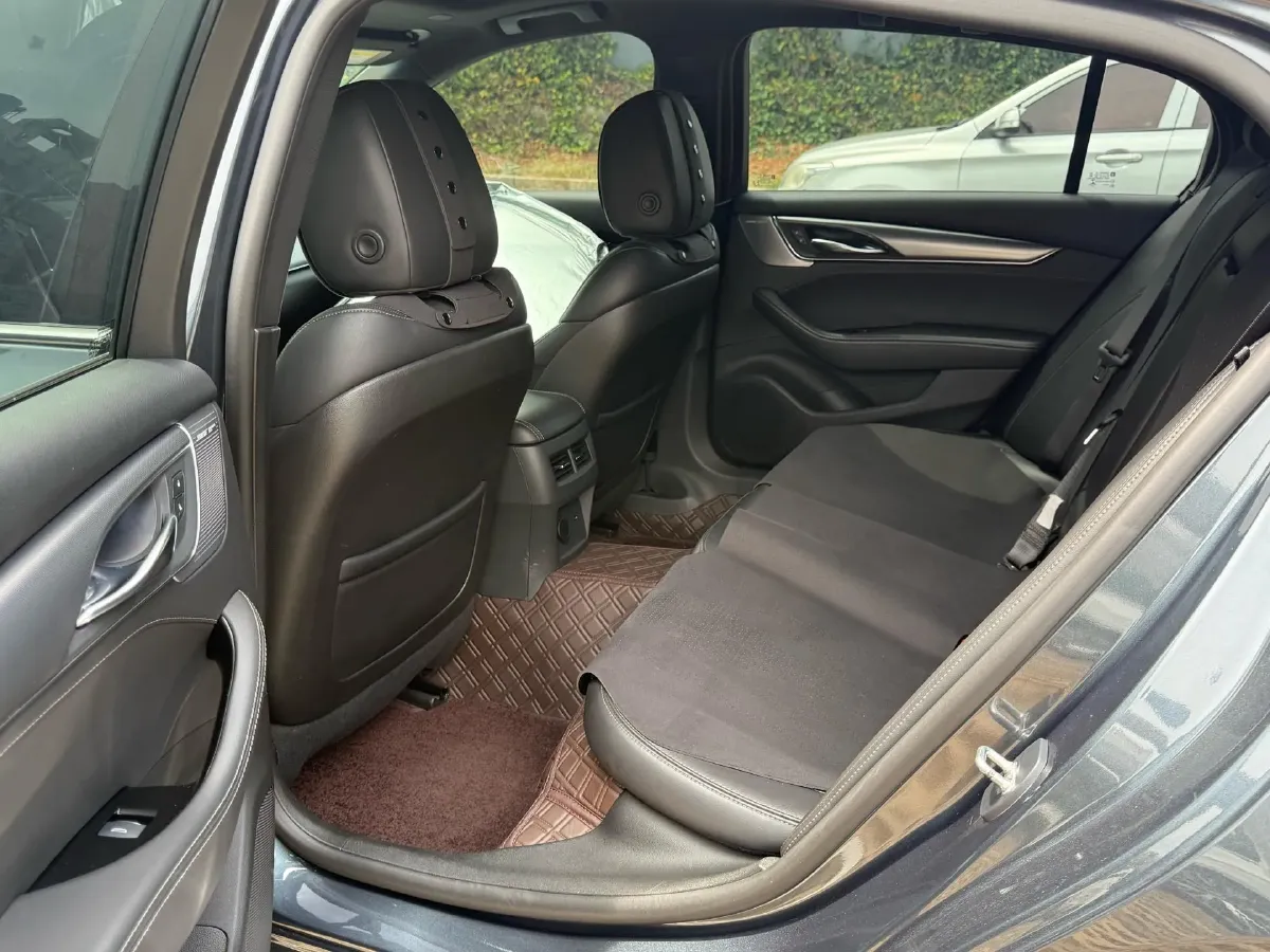 2021 Cadillac CT5 2.0T 237HP L4 10AT,autocango,china used car exporter,china ev exporter,chinese used car exporter,chinese used ev exporter