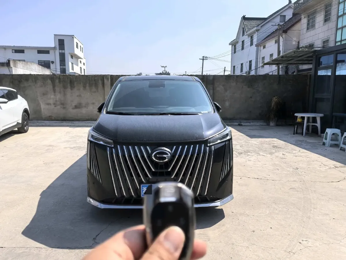 2024 GAC Trumpchi M8 2.0T 252HP L4 8AT,autocango,china used car exporter,china ev exporter,chinese used car exporter,chinese used ev exporter