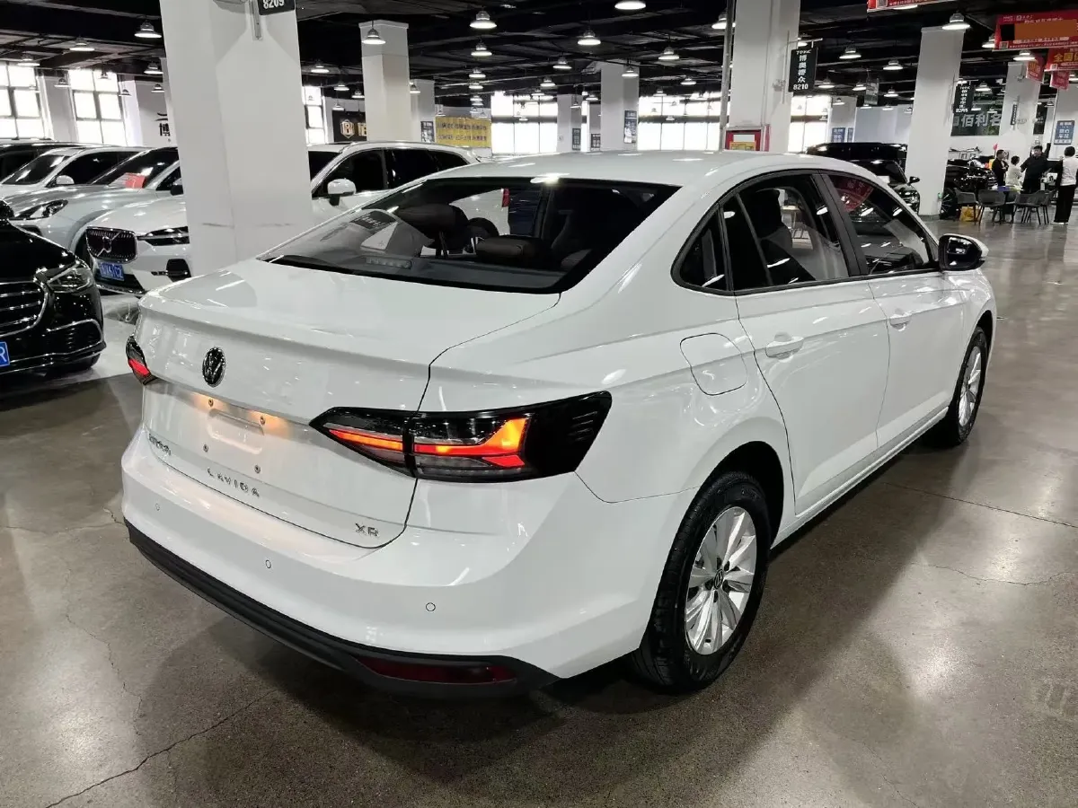 2025 Volkswagen Lavida 1.5L 110HP L4 6AT,autocango,china used car exporter,china ev exporter,chinese used car exporter,chinese used ev exporter