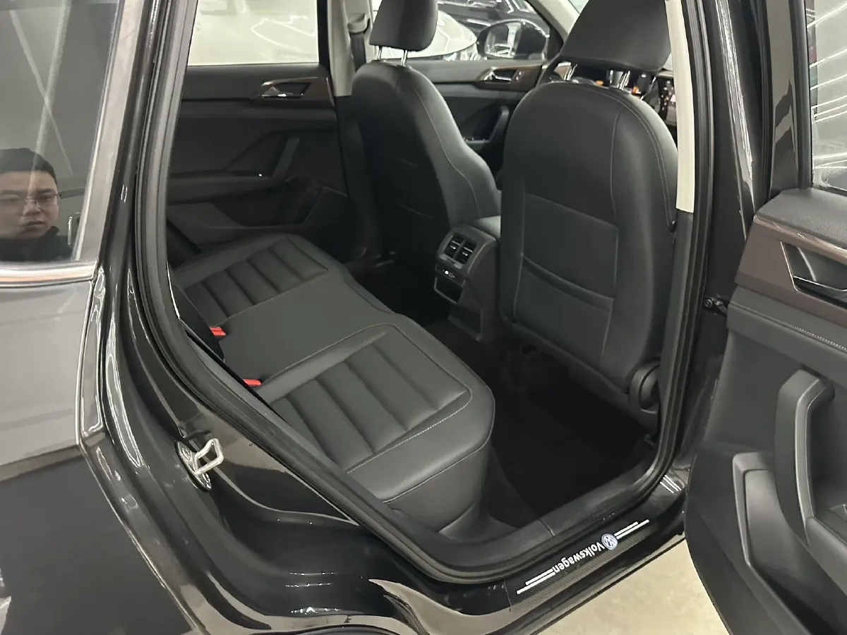 2022 Volkswagen Tharu 1.4T 150HP L4 7DCT,autocango,china used car exporter,china ev exporter,chinese used car exporter,chinese used ev exporter