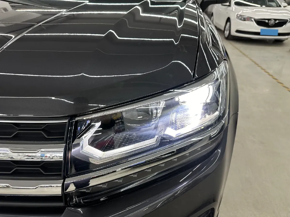 2022 Volkswagen Tharu 1.4T 150HP L4 7DCT,autocango,china used car exporter,china ev exporter,chinese used car exporter,chinese used ev exporter