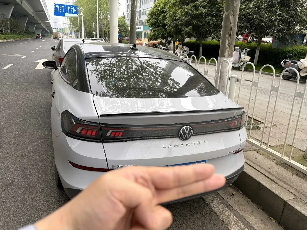 2022 Volkswagen Lavida 1.4T 150HP L4 7DCT,autocango,china used car exporter,china ev exporter,chinese used car exporter,chinese used ev exporter