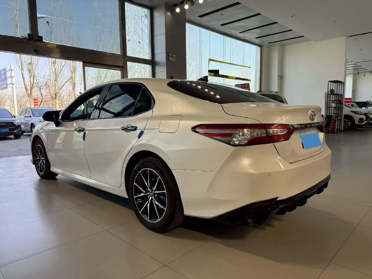 2021 Toyota Camry 2.0L 178HP L4 CVT,autocango,china used car exporter,china ev exporter,chinese used car exporter,chinese used ev exporter
