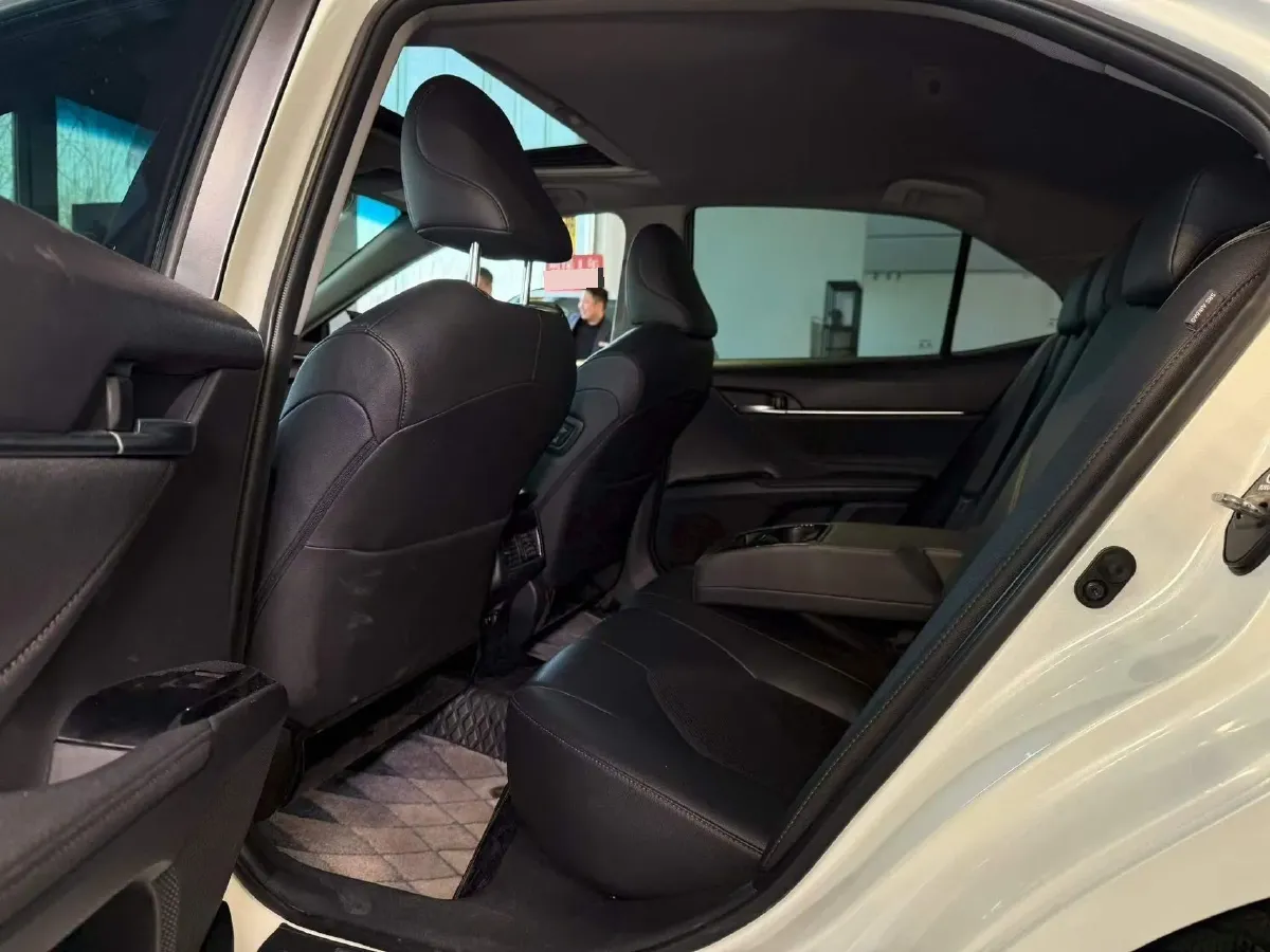 2021 Toyota Camry 2.0L 178HP L4 CVT,autocango,china used car exporter,china ev exporter,chinese used car exporter,chinese used ev exporter