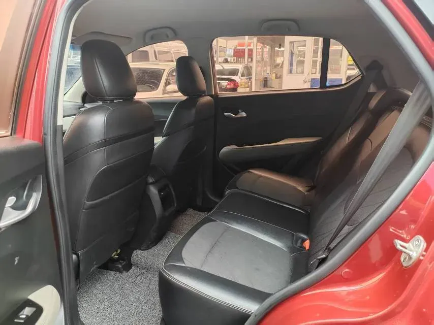 2017 BaoJun 510 1.5L 112HP L4 5AMT,autocango,china used car exporter,china ev exporter,chinese used car exporter,chinese used ev exporter