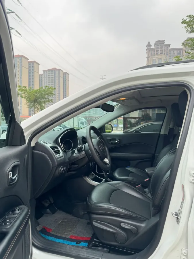 2017 Jeep Compass 1.4T 165HP L4 7DCT,autocango,china used car exporter,china ev exporter,chinese used car exporter,chinese used ev exporter