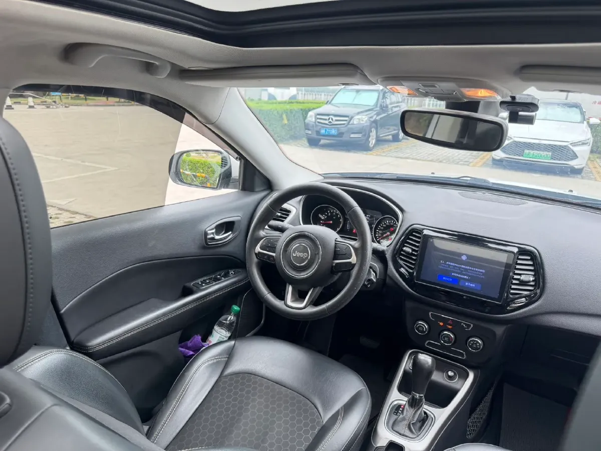 2017 Jeep Compass 1.4T 165HP L4 7DCT,autocango,china used car exporter,china ev exporter,chinese used car exporter,chinese used ev exporter