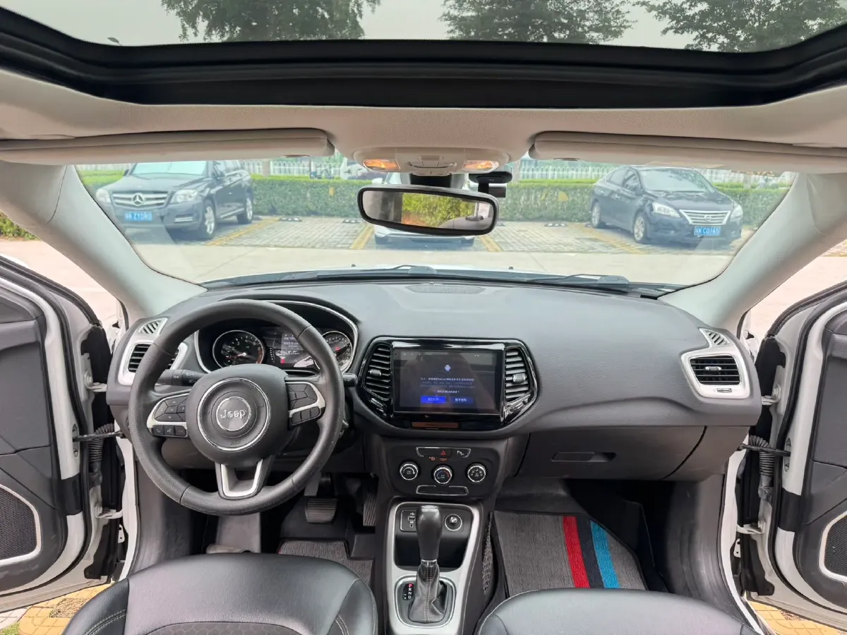 2017 Jeep Compass 1.4T 165HP L4 7DCT,autocango,china used car exporter,china ev exporter,chinese used car exporter,chinese used ev exporter