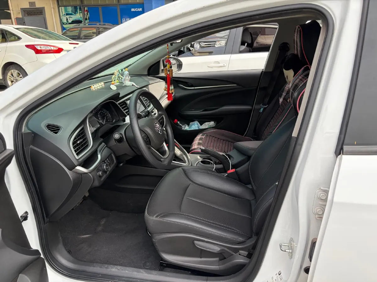 2021 Buick Excelle 1.5L 113HP L4 6AT,autocango,china used car exporter,china ev exporter,chinese used car exporter,chinese used ev exporter