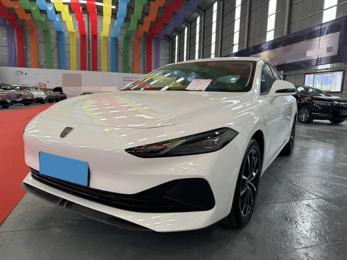 2023 Roewe D7 1.5L 112HP L4 1DHT PHEV 21.4KWH,autocango,china used car exporter,china ev exporter,chinese used car exporter,chinese used ev exporter