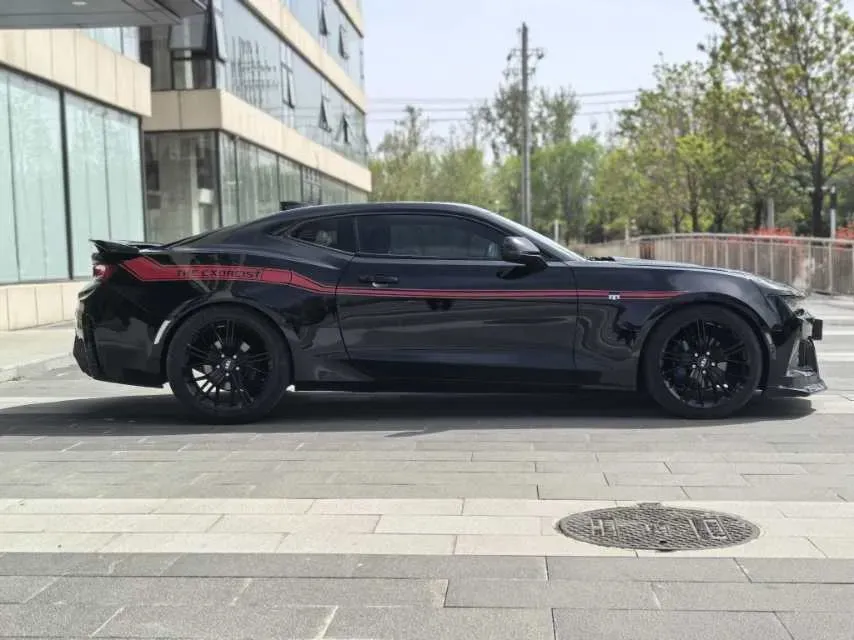 2017 Chevrolet Camaro 2.0T 275HP L4 8AT,autocango,china used car exporter,china ev exporter,chinese used car exporter,chinese used ev exporter