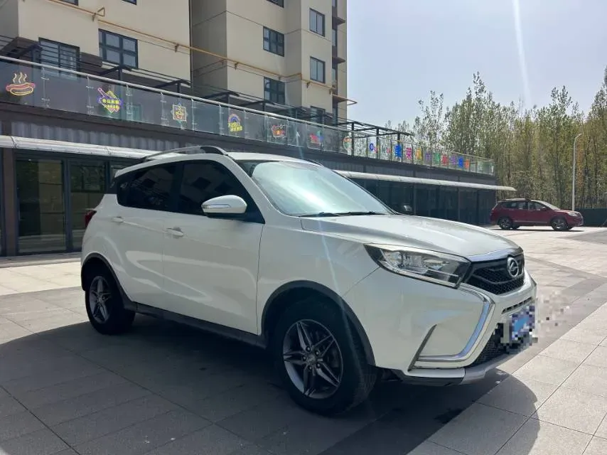 2017 Landwind X2 1.6L 125HP L4 5MT,autocango,china used car exporter,china ev exporter,chinese used car exporter,chinese used ev exporter