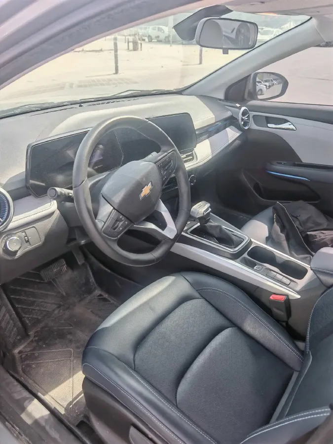 2023 Chevrolet Monza 1.5L 113HP L4 6DCT,autocango,china used car exporter,china ev exporter,chinese used car exporter,chinese used ev exporter