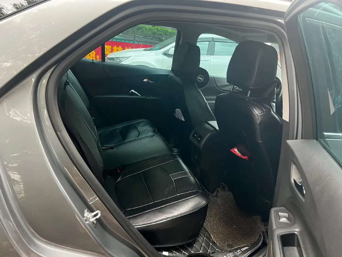 2019 Chevrolet Equinox 1.5T 180HP L4 6AT,autocango,china used car exporter,china ev exporter,chinese used car exporter,chinese used ev exporter