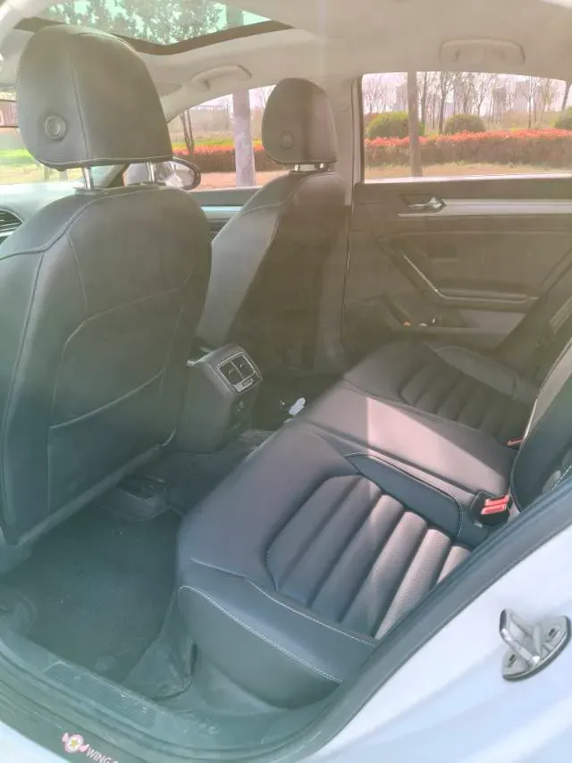 2021 Volkswagen Lamando 1.4T 150HP L4 7DCT,autocango,china used car exporter,china ev exporter,chinese used car exporter,chinese used ev exporter